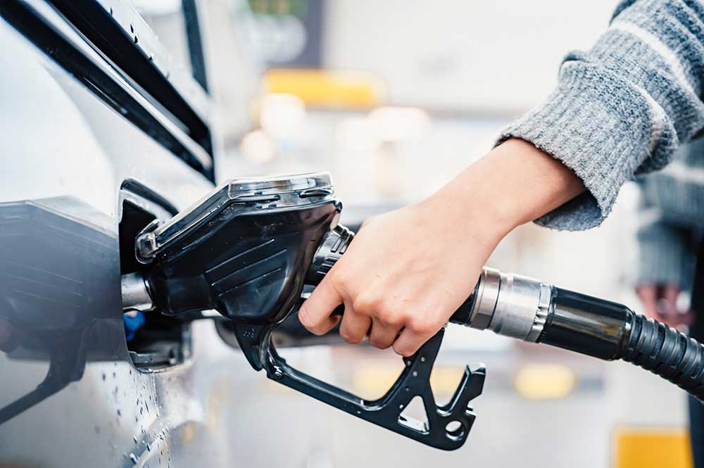 Car-trackers-and-fuel-efficiency